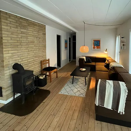 Nature-rich Oasis With Views Over The Limfjord Dom wakacyjny *