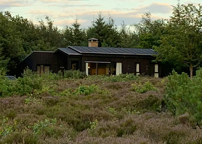 Сasa de vacaciones Nature-rich Oasis With Views Over The Limfjord